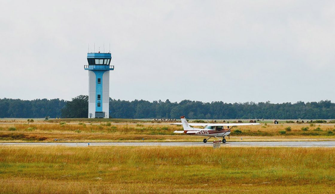 Flight student taxis on the runway at the Brooksville-Tampa Bay Regional Airport.