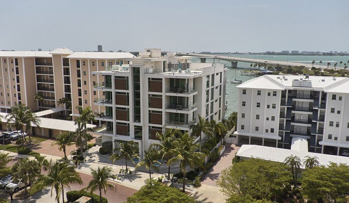 A view of some buildings in the city.